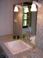 la salle de bain,
cliquez pour agrandir