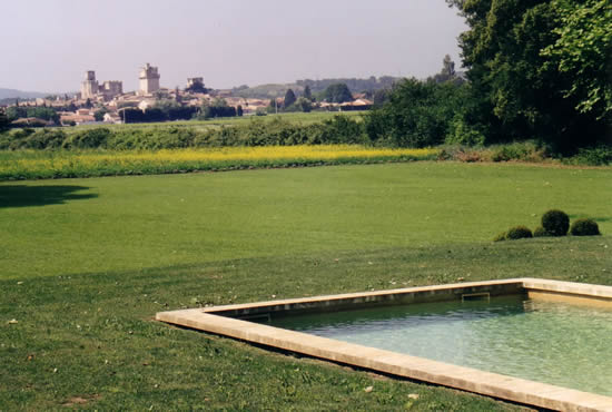 la vue sur 
Saint Laurent des Arbres